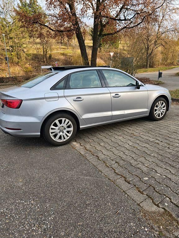 Gebraucht Audi A3 Attraction 150 PS (110 kW) 2014 Silber Limousine
