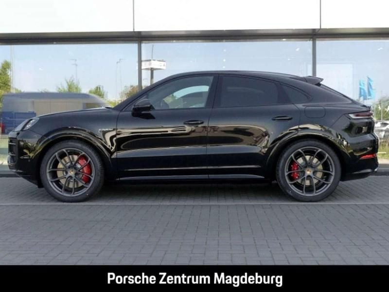 Gebraucht Porsche Cayenne S E-Hybrid Coupe 519 PS (381 kW) 2025 Schwarz Coupé