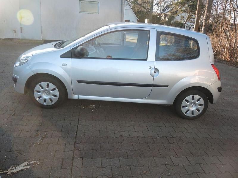 Gebraucht Renault Twingo 58 PS (42 kW) 2008 Silber Kleinwagen