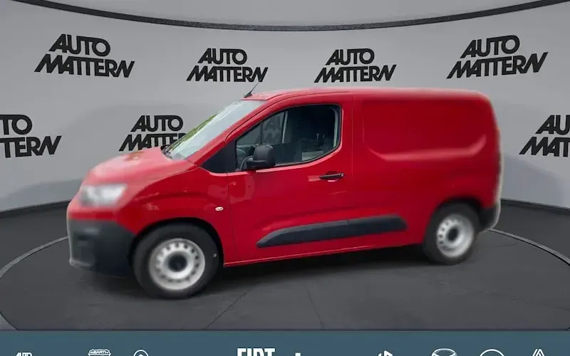 Gebraucht Citroën e-Berlingo 100 kW (136 PS) 2022 Van / Kleinbus