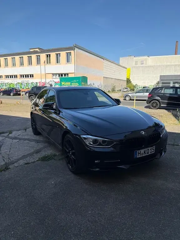 Gebraucht BMW 328 Luxury Line 245 PS (180 kW) 2013 Schwarz Limousine