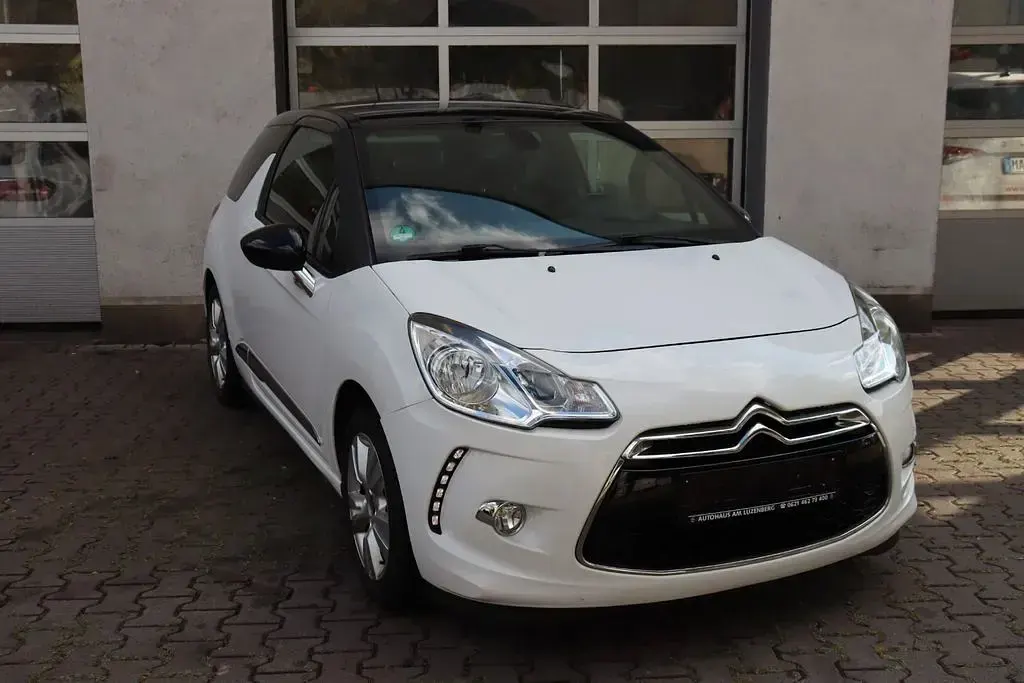 Gebraucht Citroën DS3 So Chic 82 PS (60 kW) 2014 Schwarz Kleinwagen