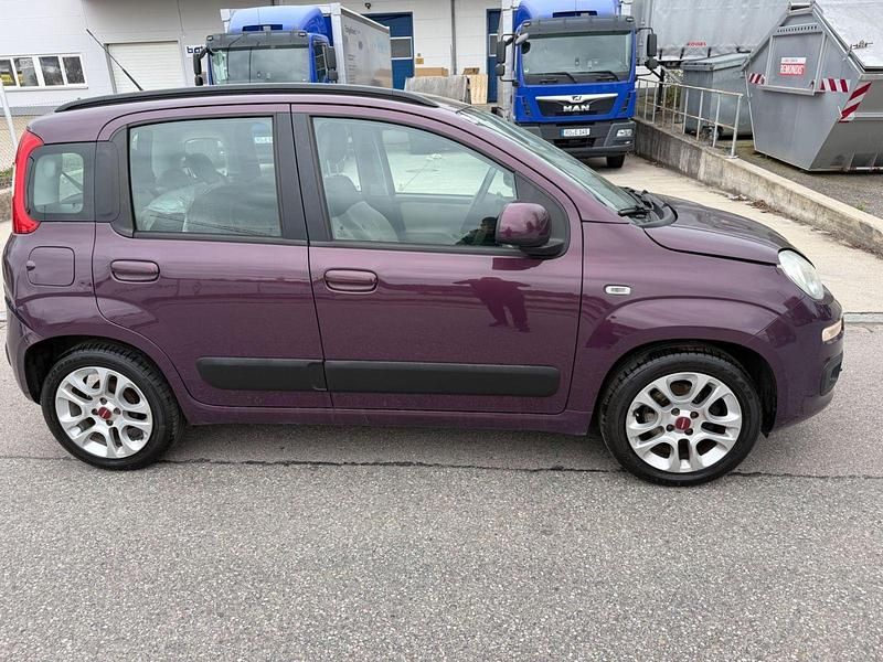Gebraucht Fiat Panda 69 PS (50 kW) 2012 Rot Kleinwagen