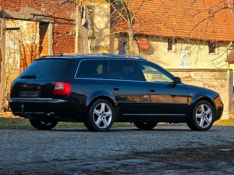Gebraucht Audi A6 S-Line 210 PS (154 kW) 2002 Schwarz Kombi