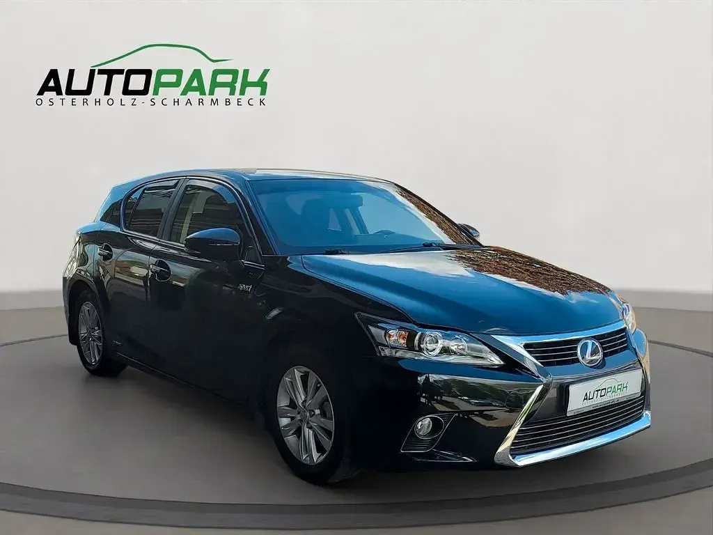 Gebraucht Lexus CT200h 99 PS (72 kW) 2017 Schwarz Limousine