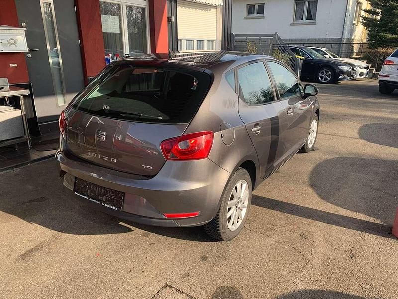 Gebraucht Seat Ibiza Stylance 105 PS (77 kW) 2015 "technic" grau Kleinwagen