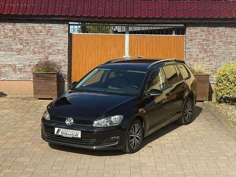 Gebraucht VW Golf VII Allstar 86 PS (63 kW) 2016 Schwarz Kombi