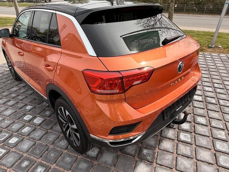 Gebraucht VW T-Roc IQ Drive 150 PS (110 kW) 2019 Orange SUV