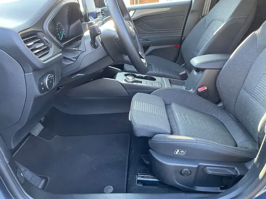 Gebraucht Ford Focus Active 120 PS (88 kW) 2020 Blau Limousine