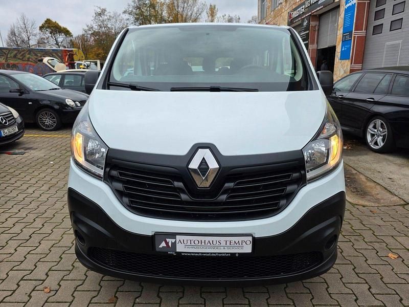 Gebraucht Renault Trafic Expression 95 PS (69 kW) 2016 Weiß Van / Kleinbus