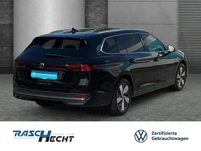 Gebraucht VW Passat Business 150 PS (110 kW) 2025 Grenadillschwarz metallic Kombi