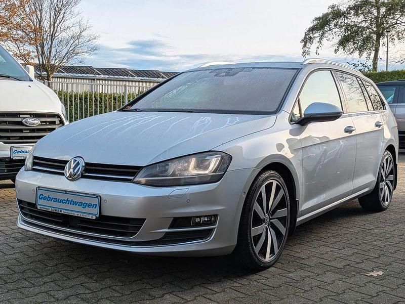 Silber Gebraucht 2014 VW Golf VII Highline Kombi | 8.999 € (Superpreis) - Bild 1/4