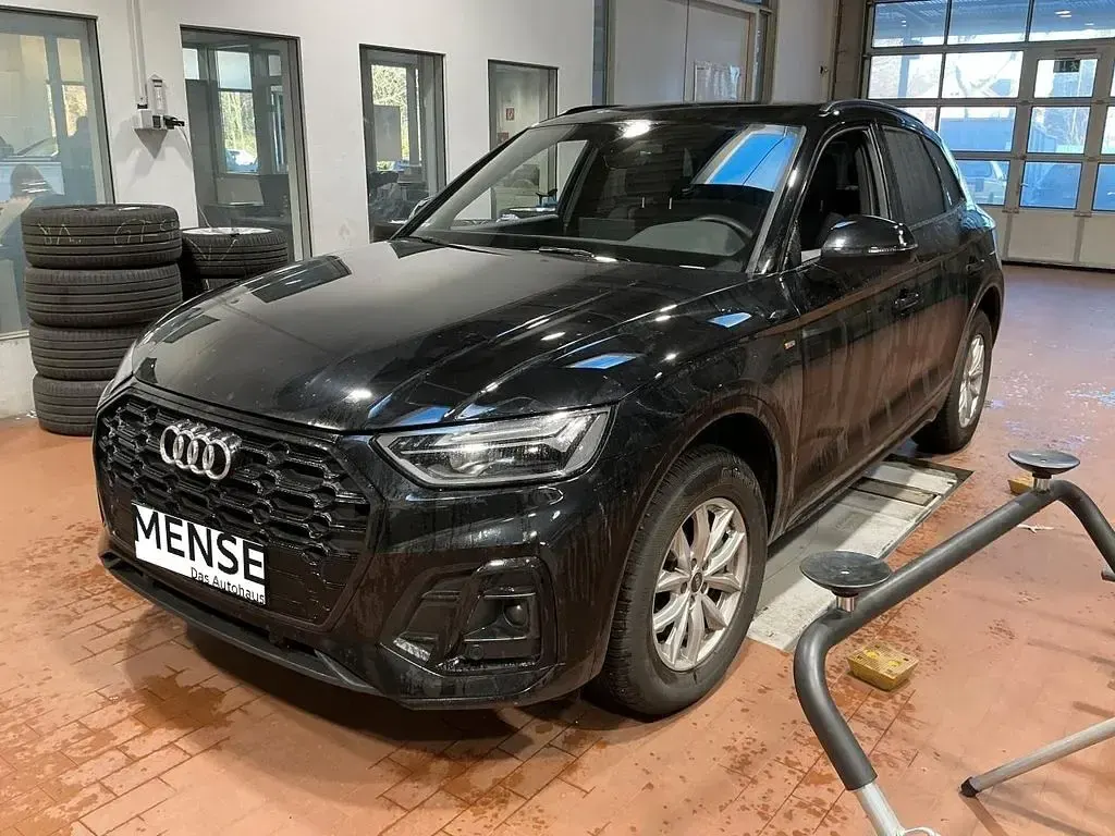 Gebraucht Audi Q5 S-Line 367 PS (269 kW) 2022 Mythosschwarz SUV