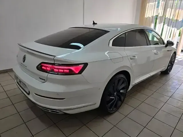 Gebraucht VW Arteon R-line 200 PS (147 kW) 2021 Andere Limousine