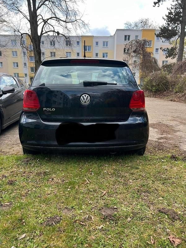 Gebraucht VW Polo 90 PS (66 kW) 2012 Schwarz Kleinwagen
