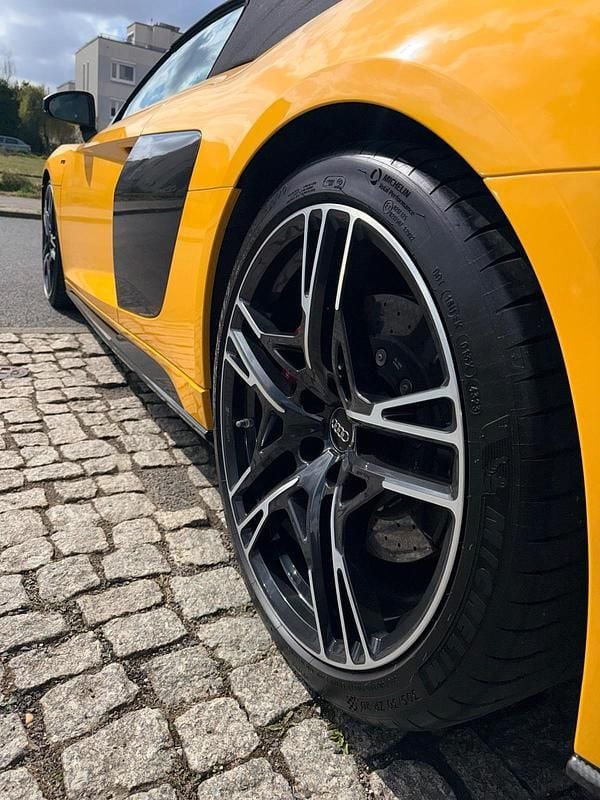Gebraucht Audi R8 Spyder Performance 620 PS (456 kW) 2019 Gelb Cabrio