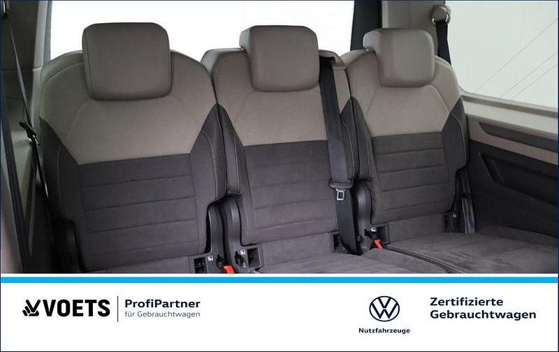 Gebraucht VW Multivan Life 150 PS (110 kW) 2025 Blau Van