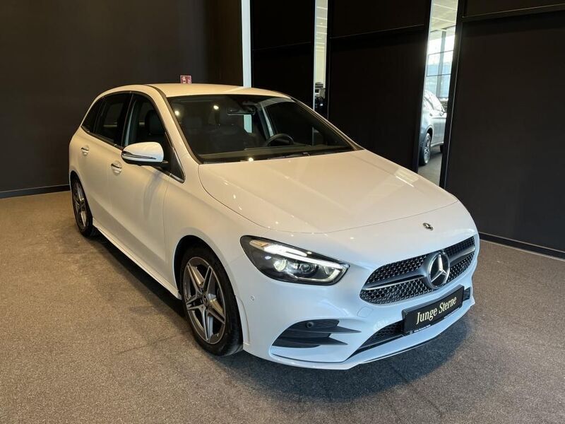 Gebraucht Mercedes B220 AMG 190 PS (139 kW) 2024 Weiß Van / Kleinbus