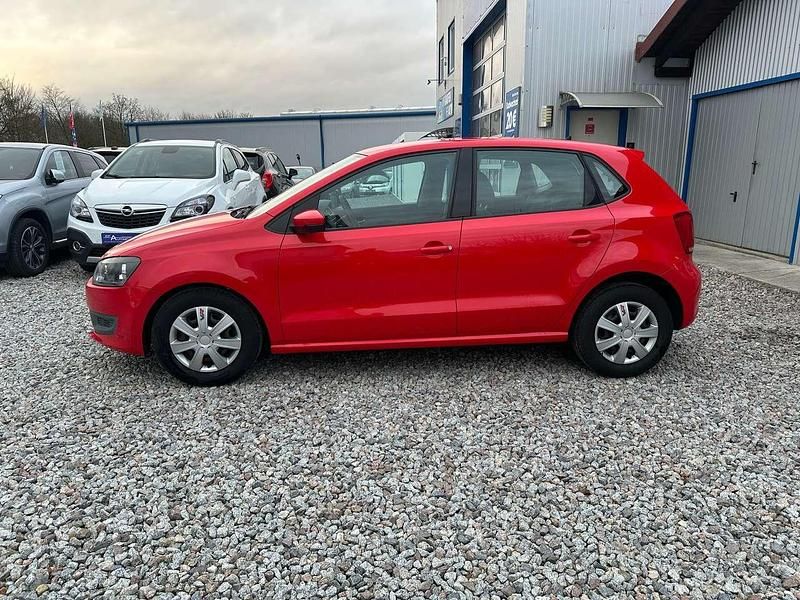 Gebraucht VW Polo Trendline 69 PS (50 kW) 2010 Rot Kleinwagen