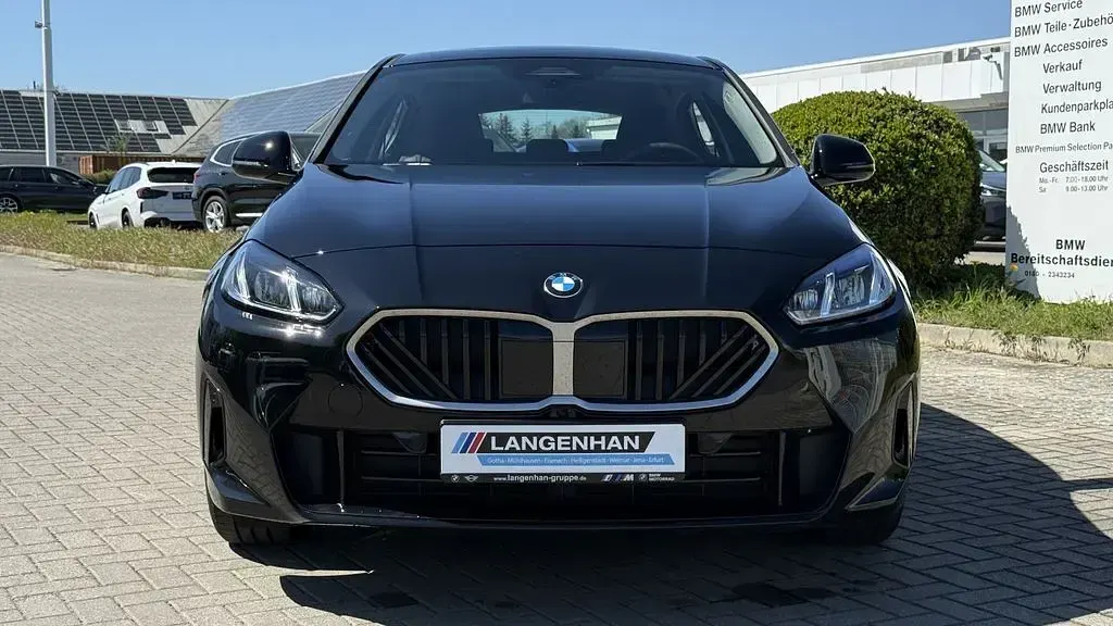 Gebraucht BMW 120 Shadowline 170 PS (125 kW) 2025 Schwarz Kleinwagen