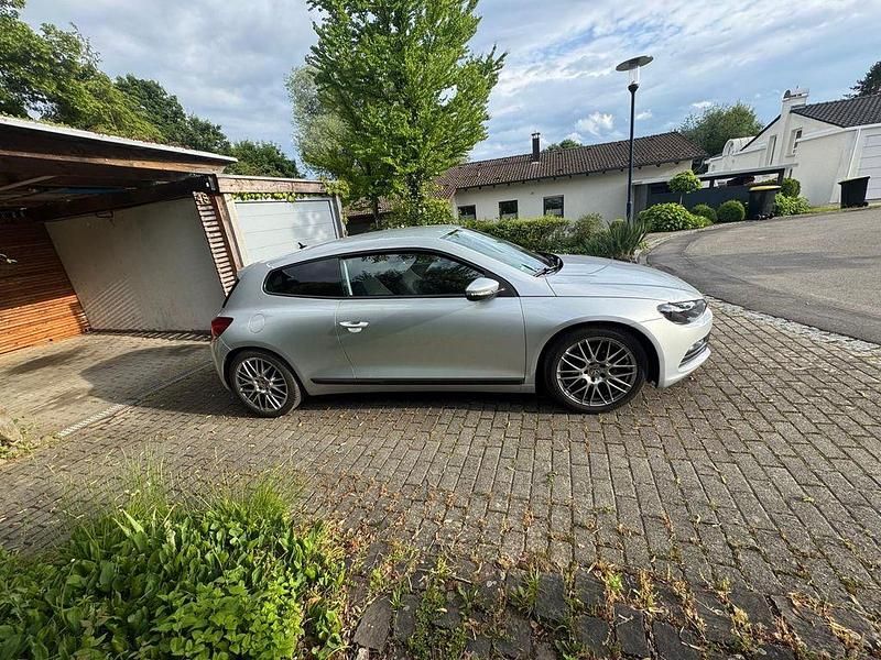 Używany VW Scirocco Team 122 KM (89 kW) 2009 Srebrny Coupe