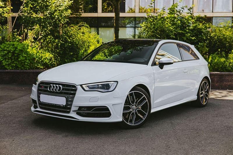 Weiß Gebraucht 2015 Audi S3 Sport | 17.499 € (Superpreis) - Bild 1/4