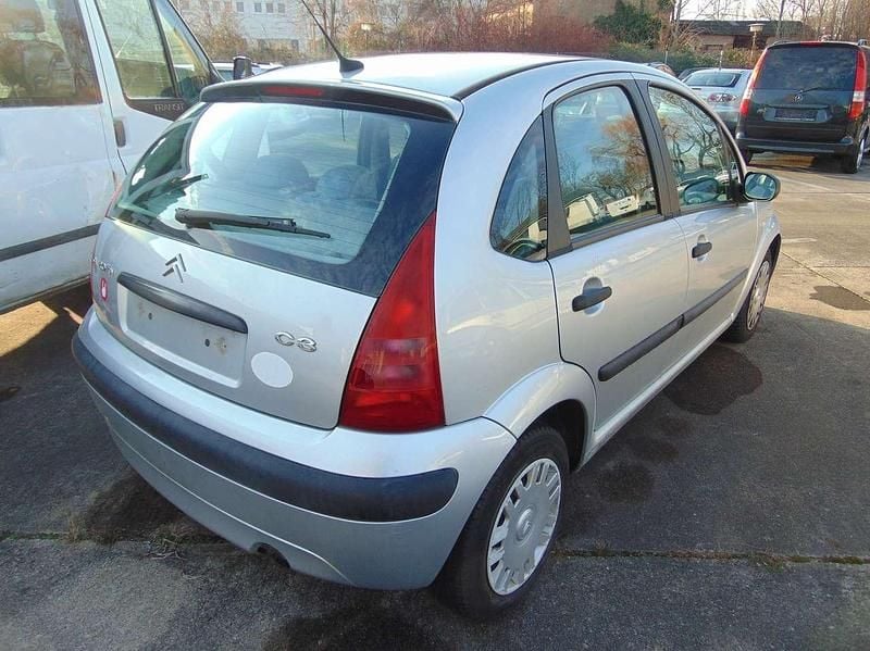 Usata Citroën C3 60 CV (44 kW) 2004 Argento Utilitaria