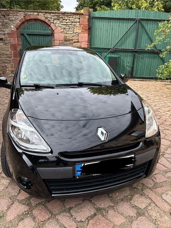 Schwarz Gebraucht 2013 Renault Clio IV Collection Kleinwagen | 3.500 € (Guter Preis) - Bild 1/4