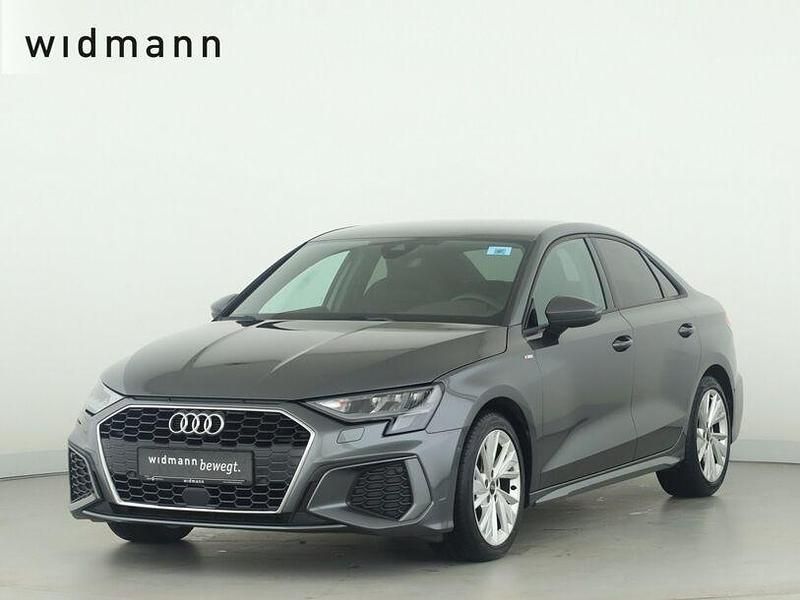 Daytonagrau perleffekt Gebraucht 2024 Audi A3 S-Line Limousine | 33.850 € (Etwas zu teuer) - Bild 1/4