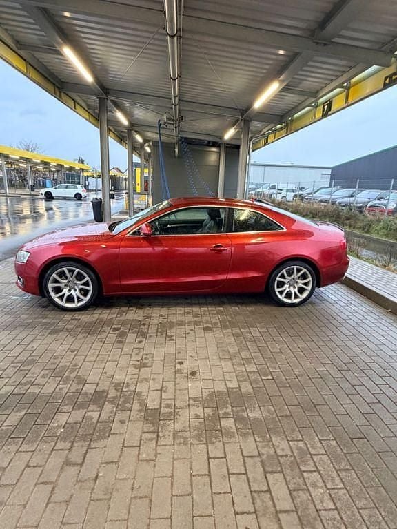 Gebraucht Audi A5 Sport 265 PS (194 kW) 2008 Rot Coupé