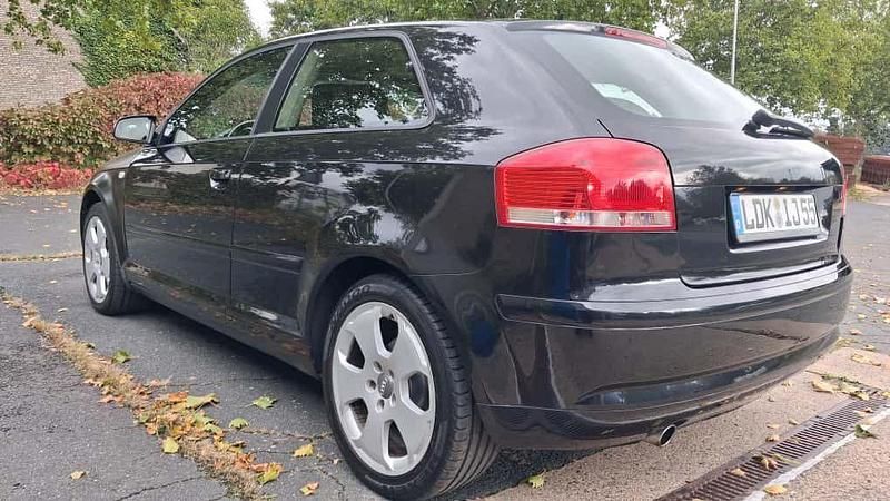 Gebraucht Audi A3 S-Line 102 PS (75 kW) 2003 Grau Limousine
