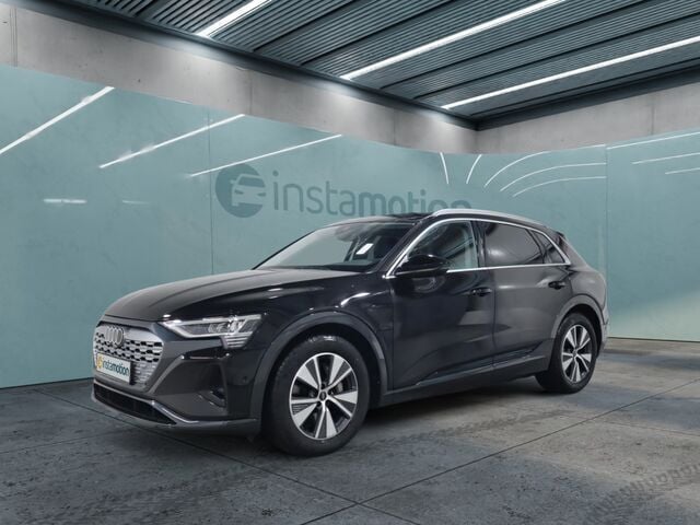 Schwarz Gebraucht 2023 Audi Q8 e-tron SUV | 52.980 € (Fairer Preis) - Bild 1/2