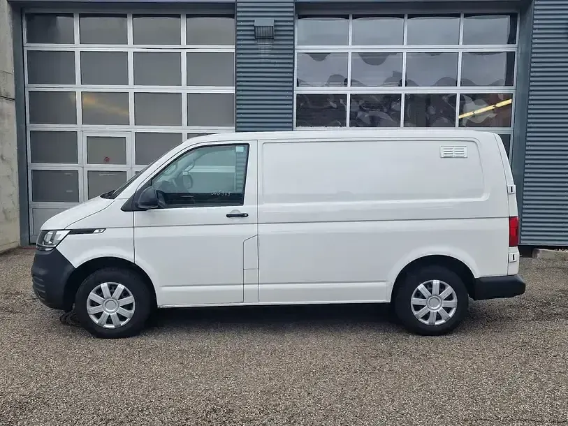 Gebraucht VW T6.1 2021 Weiss Van