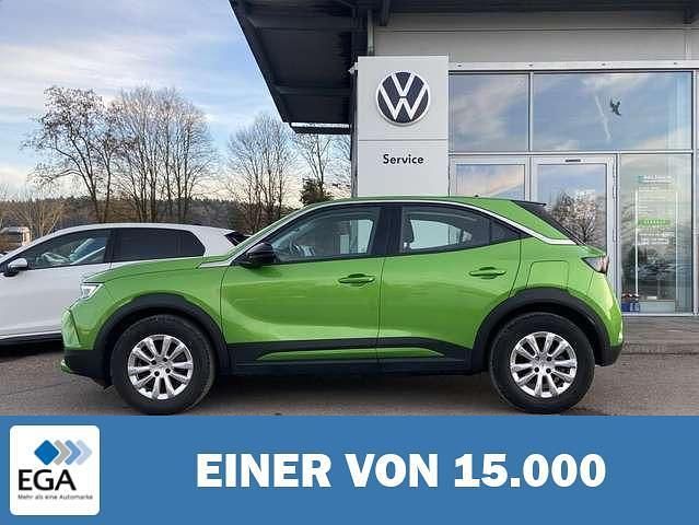Grün metallic Gebraucht 2022 Opel Mokka-e Edition SUV | 17.080 € (Fairer Preis) - Bild 1/4