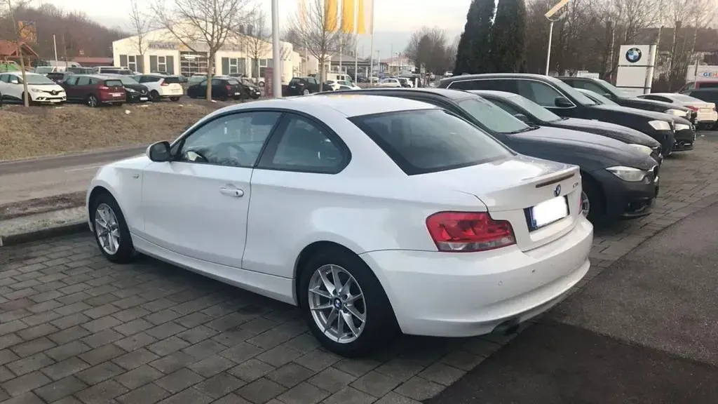 Second-hand BMW 120 170 CP (125 kW) 2011 Alb Hatchback