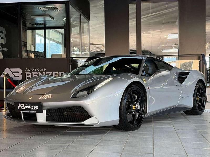 Gebraucht Ferrari 488 669 PS (492 kW) 2018 Silber Coupé