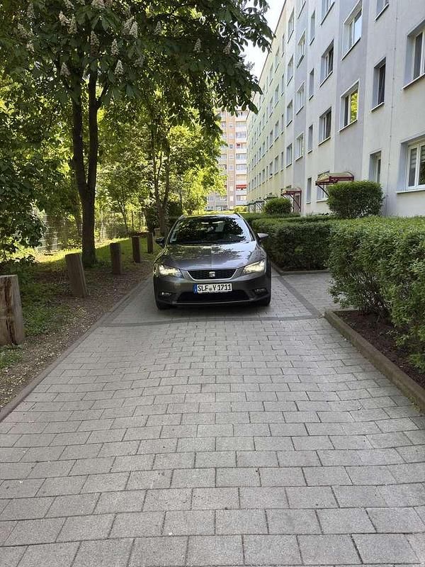 Gebraucht 2014 Seat Leon ST Style Kombi | 6.000 € - Bild 1/4