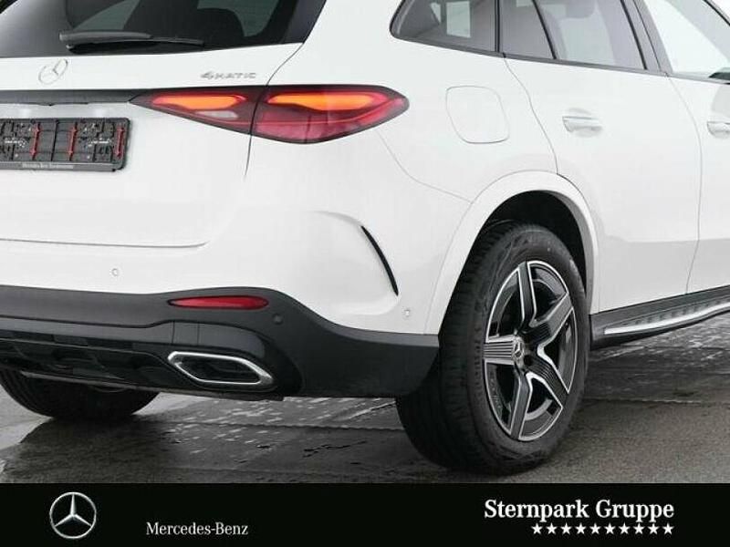 Gebraucht Mercedes GLC400d AMG 381 PS (280 kW) 2024 Unilack polarweiß SUV