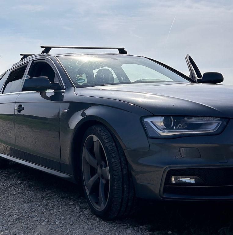 Grau Gebraucht 2014 Audi A4 S-Line Kombi | 12.100 € (Etwas zu teuer) - Bild 1/1