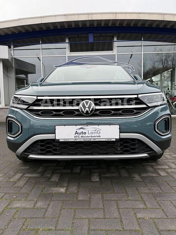 Gebraucht VW T-Roc Cabriolet Move 110 PS (80 kW) 2023 Blau Cabrio