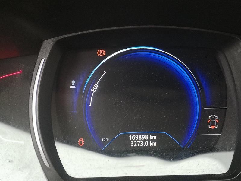 Schwarz Gebraucht 2015 Renault Kadjar SUV | 9.700 € (Fairer Preis) - Bild 1/4