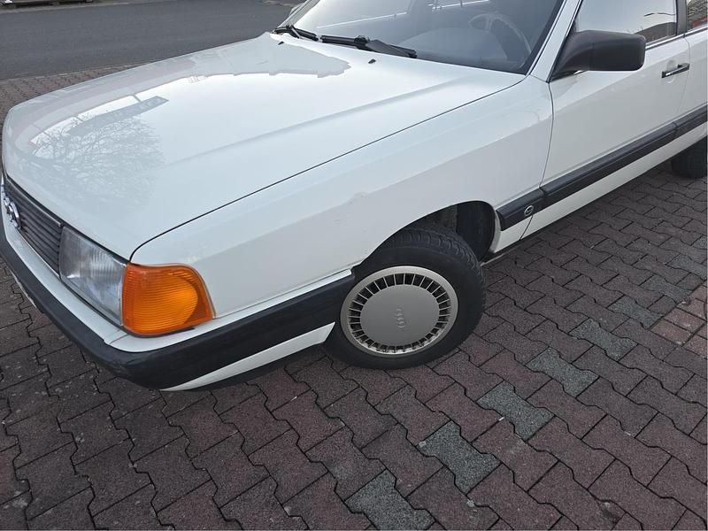 Gebraucht Audi 100 136 PS (100 kW) 1985 Weiß Limousine