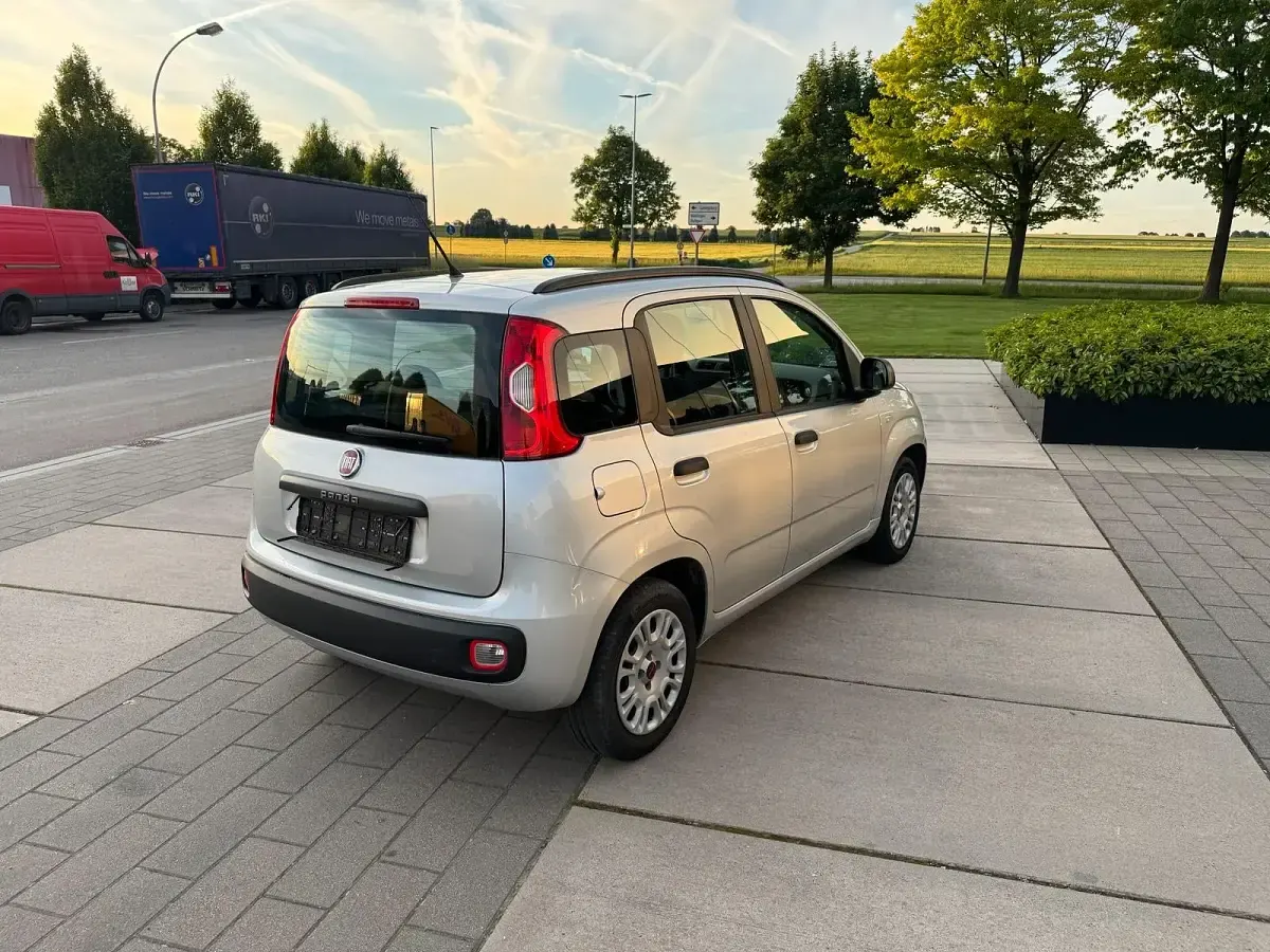 Gebraucht Fiat Panda 70 PS (51 kW) 2013 Silber Kleinwagen
