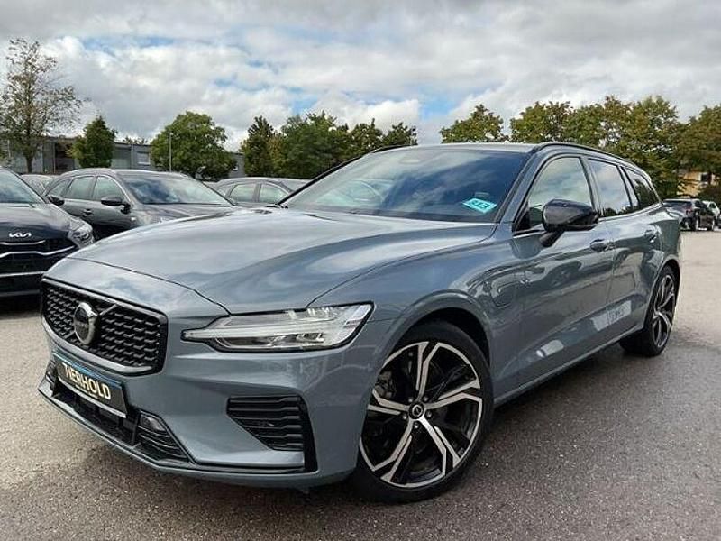 Gebraucht Volvo V60 Plus 456 PS (335 kW) 2022 Thunder grey Kombi