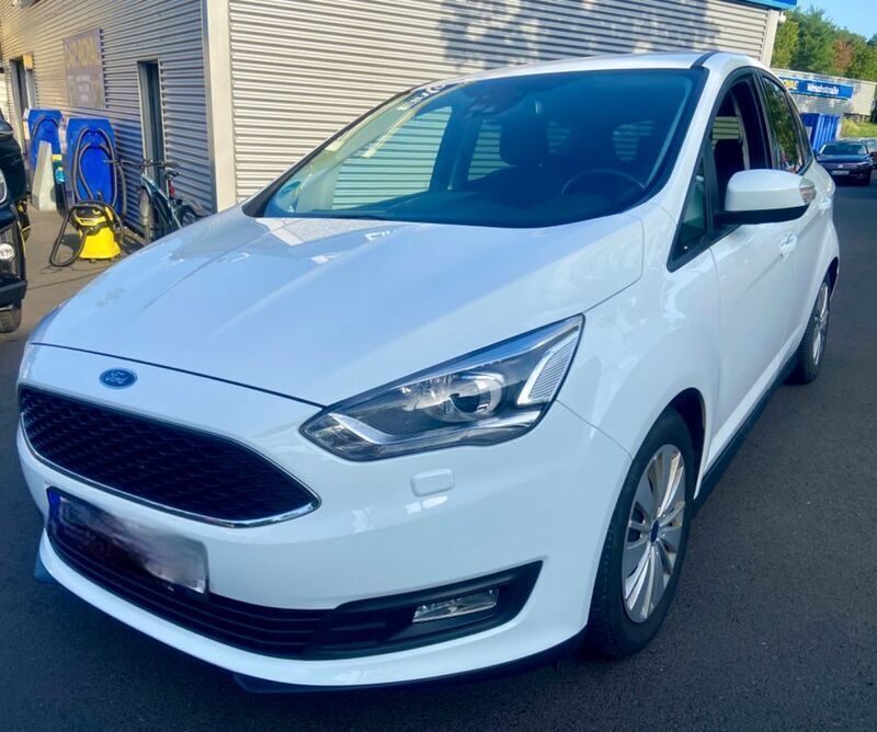Weiß Gebraucht 2018 Ford C-MAX Van / Kleinbus | 9.400 € (Guter Preis) - Bild 1/4