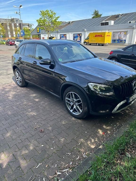 Gebraucht Mercedes GLC220 170 PS (125 kW) 2015 Schwarz SUV