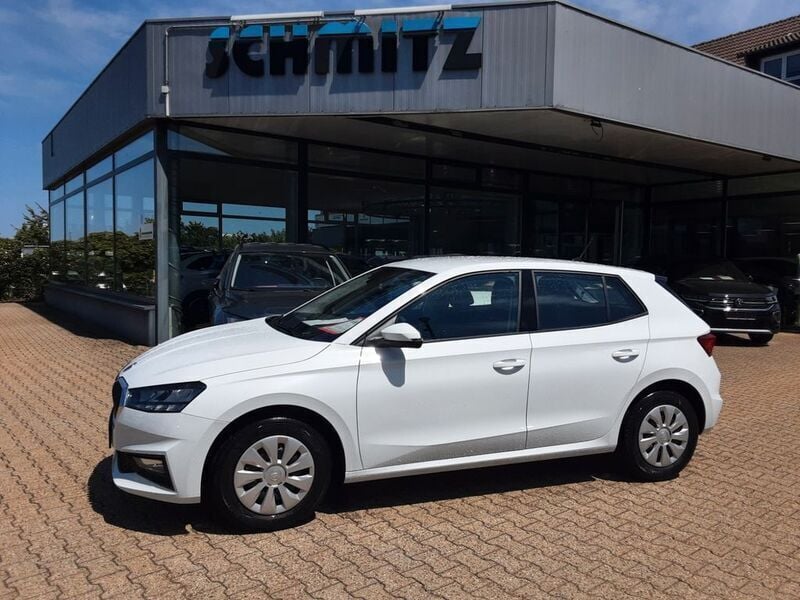 Weiß Neu 2025 Skoda Fabia Selection Limousine | 20.790 € (Fairer Preis) - Bild 1/4