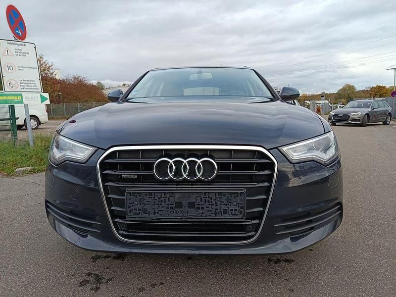 Gebraucht Audi A6 Comfort 204 PS (150 kW) 2013 Mondscheinblau Kombi