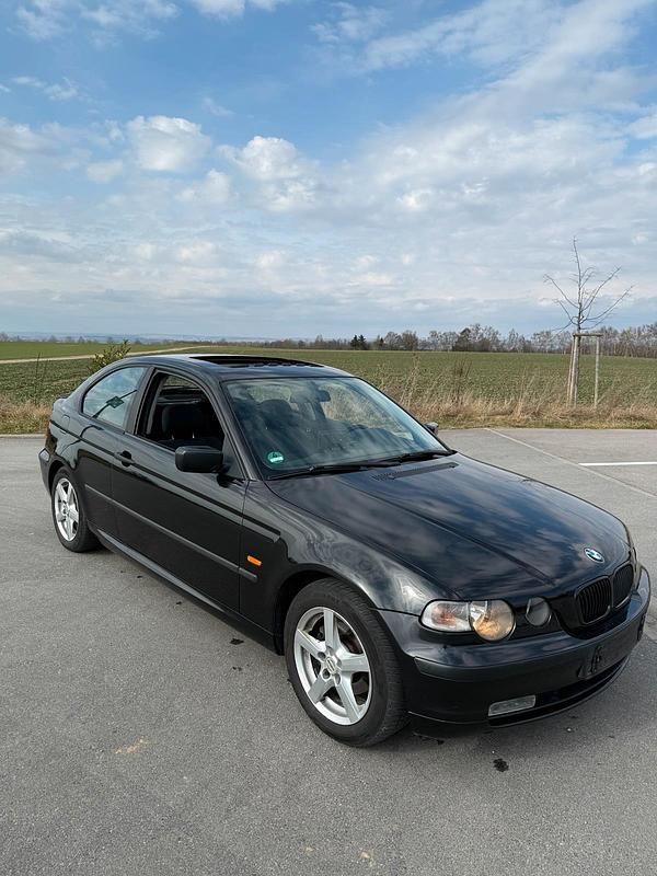 Gebraucht BMW 316 Compact 116 PS (85 kW) 2003 Schwarz Kleinwagen