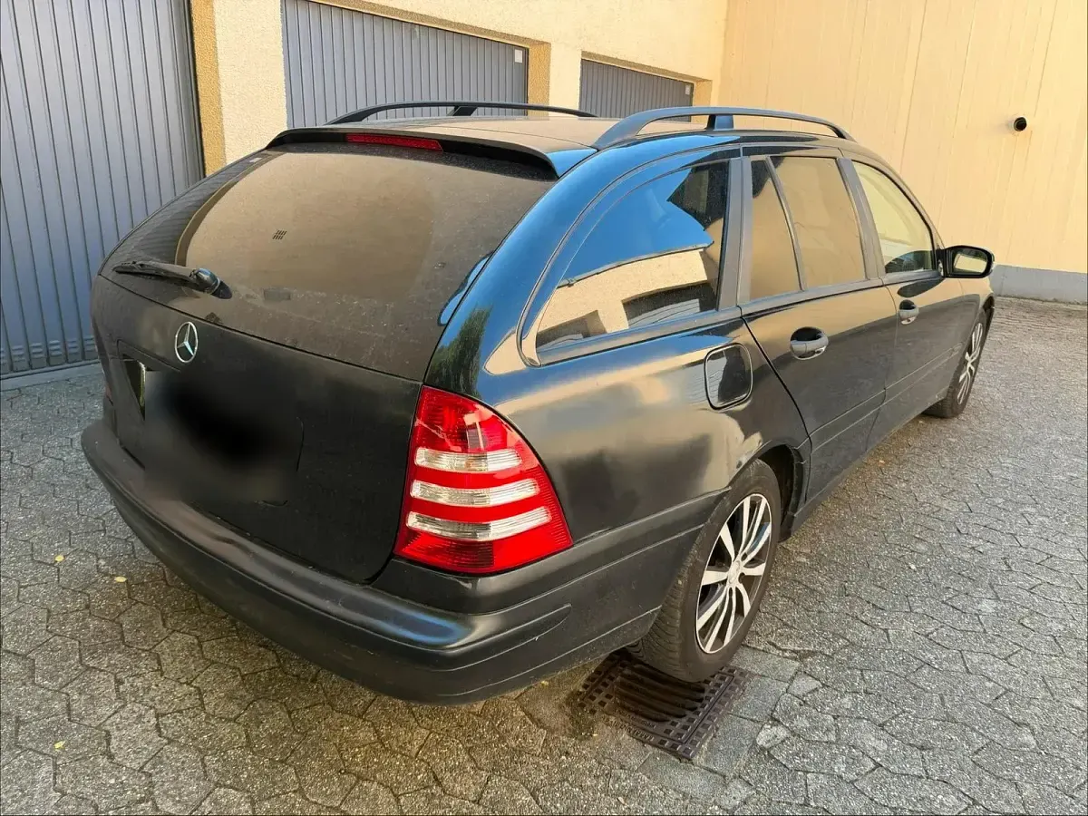 Gebraucht Mercedes C200 122 PS (89 kW) 2005 Schwarz Kombi